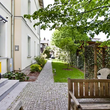 Апартаменти Golden Beach